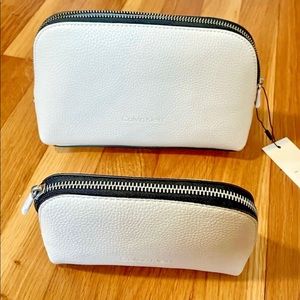 Calvin Klein Womens Two In One Makeup Bags Ivory Faux Leather 5 X 8 4 x 4 New